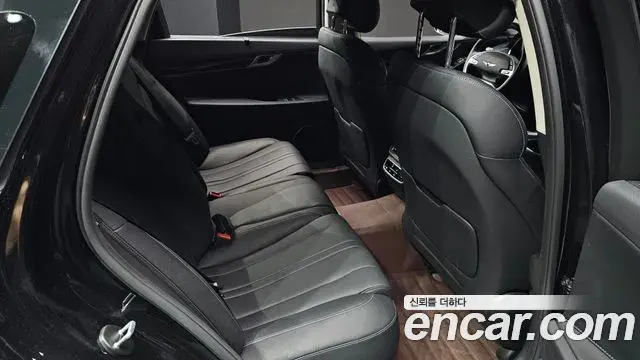 Genesis G80 2022 — ფოტო 7/20