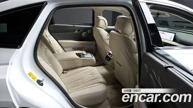 Genesis G80 2024 — Photo 34/45