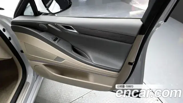 Genesis G80 2024 — Photo 33/45
