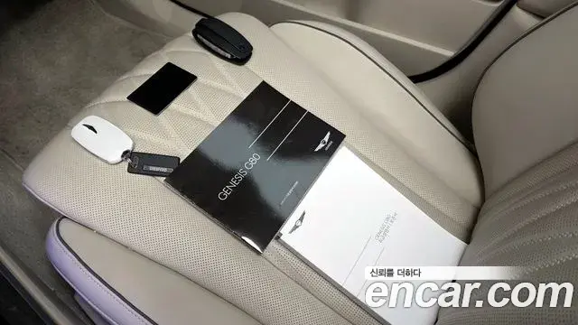 Genesis G80 2024 — Photo 31/45