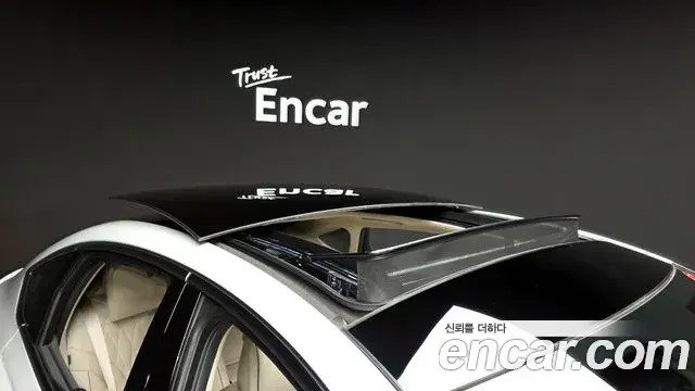Genesis G80 2024 — Photo 39/45