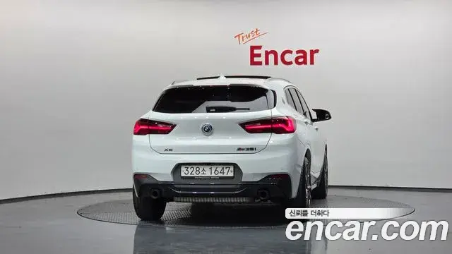 BMW X2 2022 — Photo 10/38