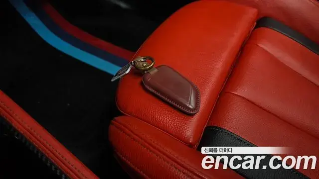 BMW X2 2022 — Photo 27/38