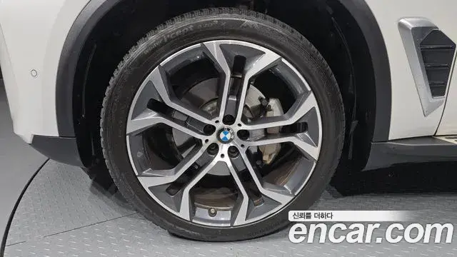 BMW X5 2023 — Фото 5/20