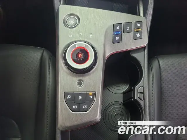 Kia Sportage 2025 — Фото 11/20