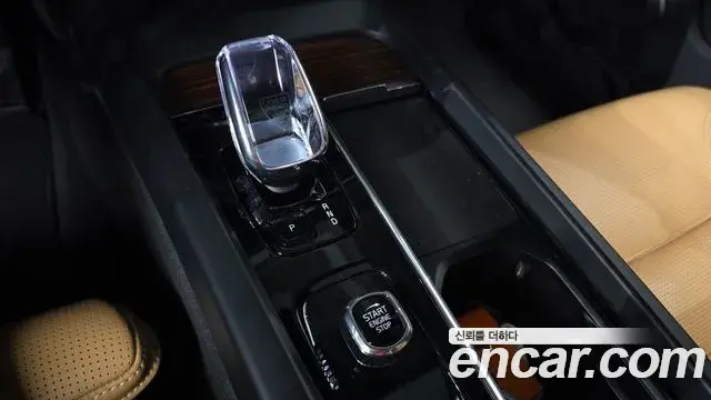 Volvo V60 Cross Country 2023 — Photo 13/34