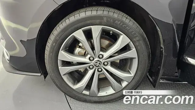 Toyota Sienna 2024 — Photo 4/20