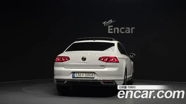 Volkswagen Passat GT 2021 — Фото 4/20