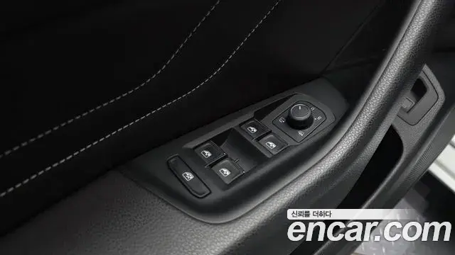 Volkswagen Passat GT 2021 — Photo 8/33