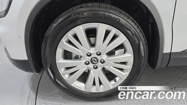 Renault Samsung QM6 2020 — ფოტო 25/32