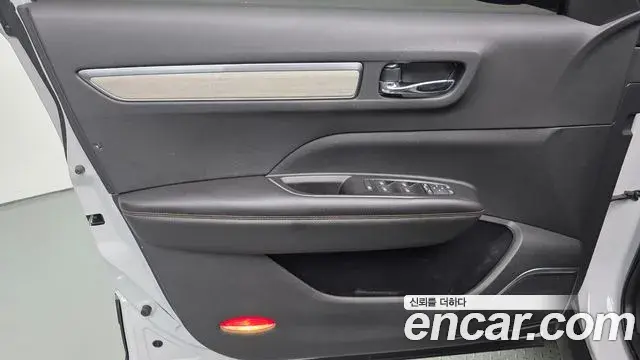 Renault Samsung QM6 2020 — ფოტო 14/32