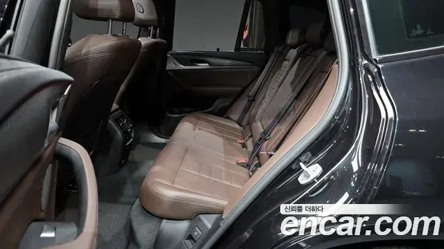 BMW X3 2024 — Photo 21/34