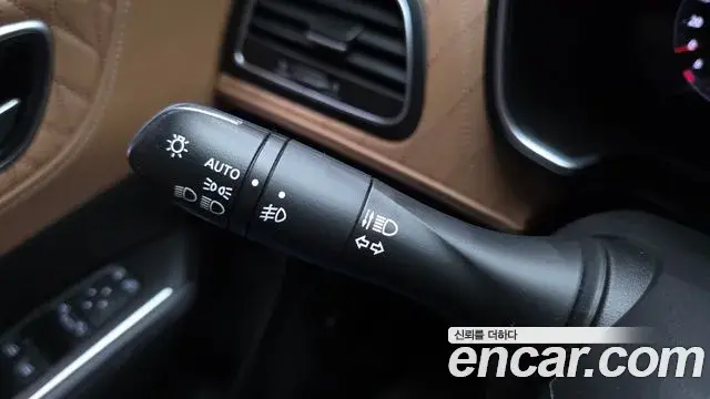 Renault Samsung SM6 2022 — ფოტო 25/31