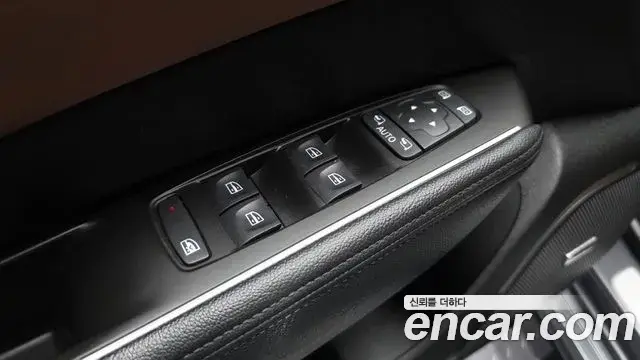 Renault Samsung SM6 2022 — ფოტო 1/31