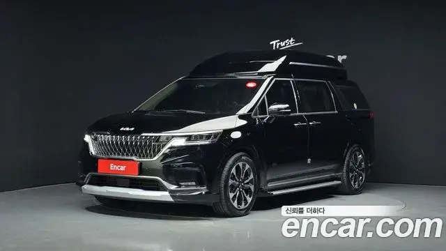 Kia Carnival 2023 — Фото 1/20