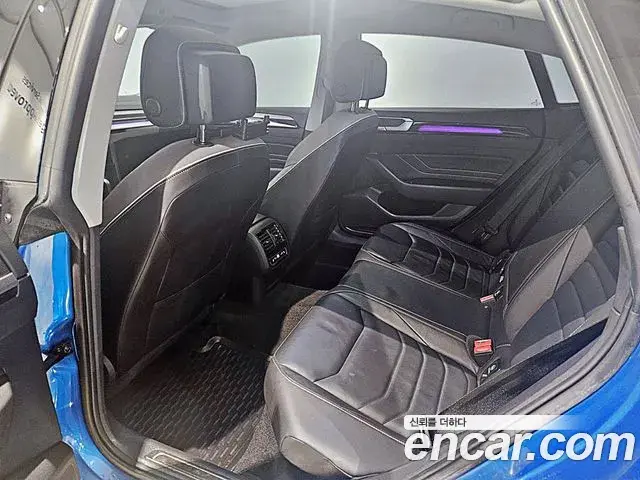 Volkswagen Arteon 2022 — Photo 11/16