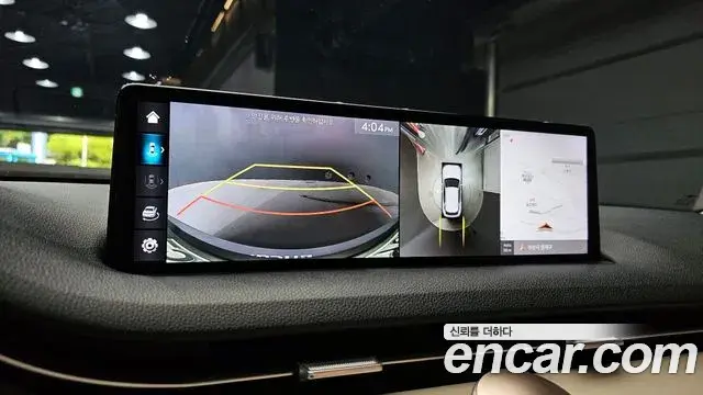 Genesis GV70 2021 — Photo 27/30