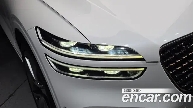 Genesis GV70 2021 — Photo 12/30