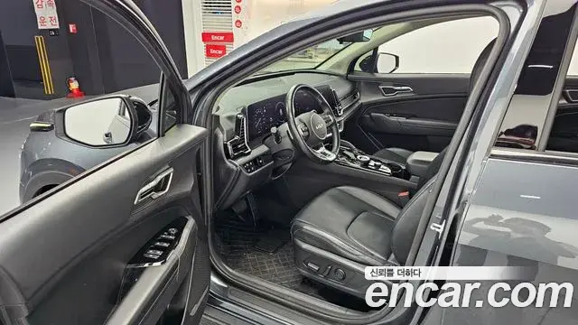 Kia Sportage 2022 — Фото 10/20