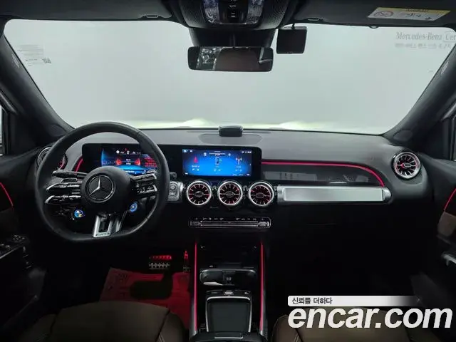 Mercedes-Benz GLB-Class 2025 — ფოტო 6/17
