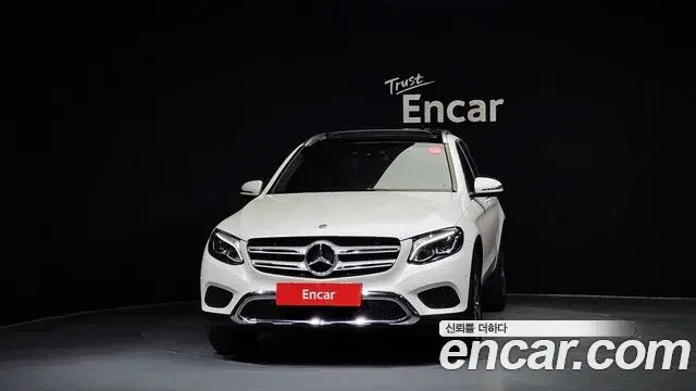 Mercedes-Benz GLC-Class 2018 — Photo 3/20