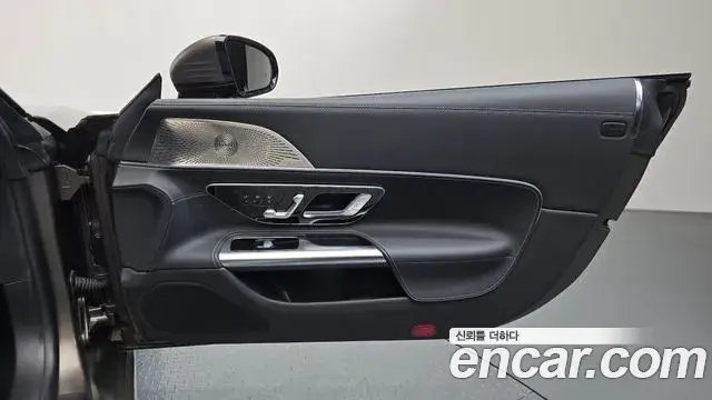 Mercedes-Benz SL-Class 2023 — ფოტო 11/37