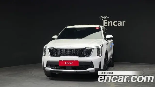 Kia Sorento 2023 — Фото 3/20