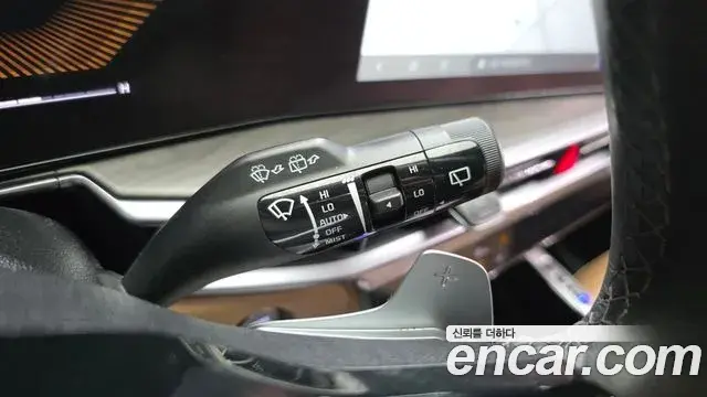 Kia Sorento 2023 — Фото 15/20