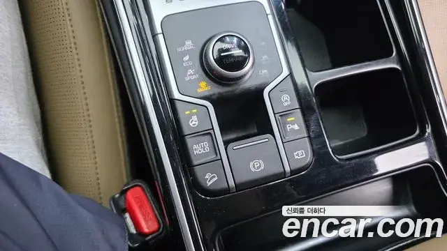 Kia Sorento 2023 — Photo 9/31