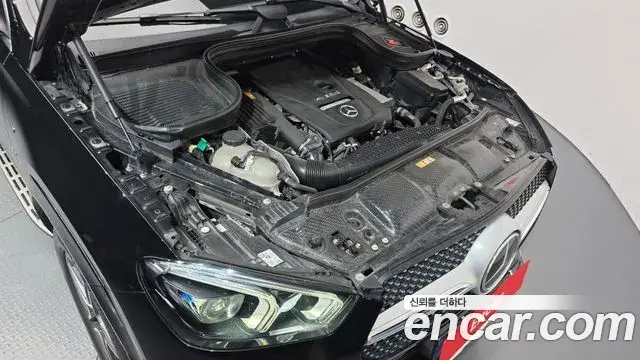 Mercedes-Benz GLE-Class 2021 — Фото 6/20