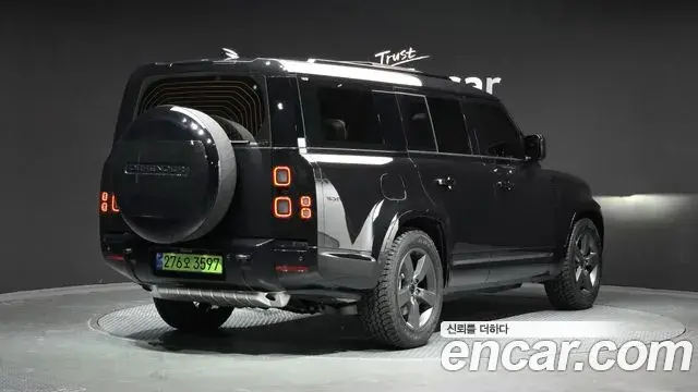 Land Rover Defender 2026 — ფოტო 4/20