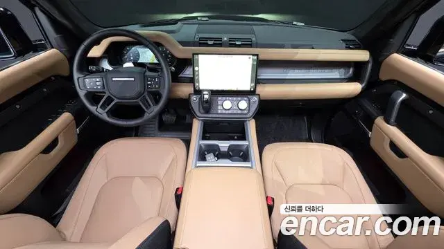 Land Rover Defender 2026 — ფოტო 1/20