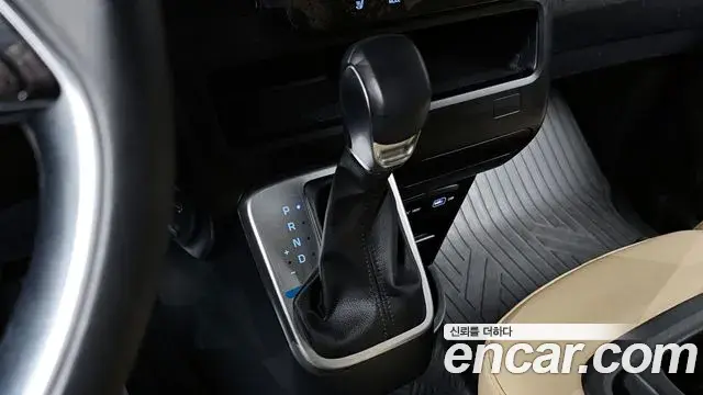 Hyundai Staria 2021 — Фото 9/20