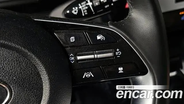 Hyundai Staria 2021 — Фото 13/20