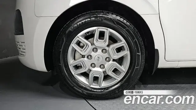 Hyundai Staria 2021 — Photo 20/31