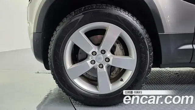 Land Rover Defender 2022 — Şəkil 19/35