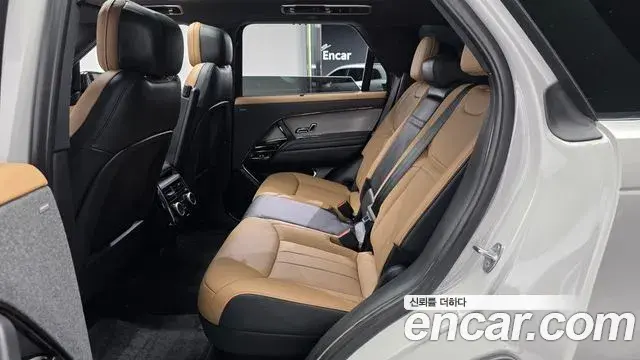 Land Rover Range Rover Sport 2023 — Şəkil 19/36