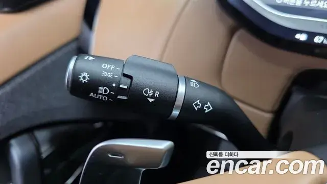 Land Rover Range Rover Sport 2023 — Şəkil 25/36