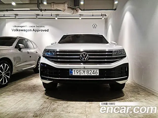 Volkswagen Touareg 2024 — Photo 8/14