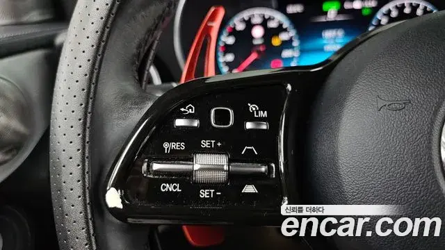 Mercedes-Benz GLC-Class 2020 — Şəkil 24/31