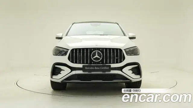 Mercedes-Benz GLE-Class 2025 — Photo 10/17