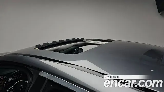 Mercedes-Benz E-Class 2020 — Фото 16/20