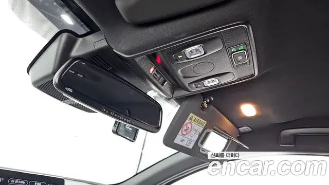 Renault Samsung Arkana 2025 — Şəkil 28/32