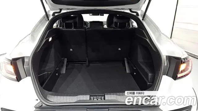 Renault Samsung Arkana 2025 — Şəkil 11/32