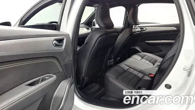 Renault Samsung Arkana 2025 — Şəkil 3/32
