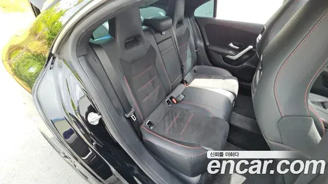 Mercedes-Benz CLA-Class 2022 — Photo 14/30