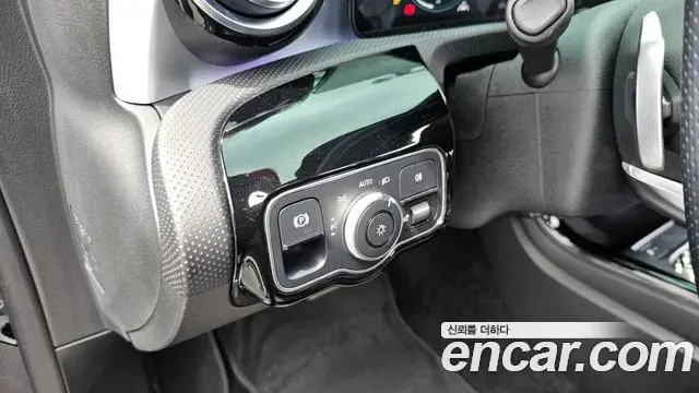 Mercedes-Benz CLA-Class 2022 — Photo 11/30
