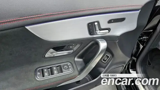 Mercedes-Benz CLA-Class 2022 — Photo 5/30