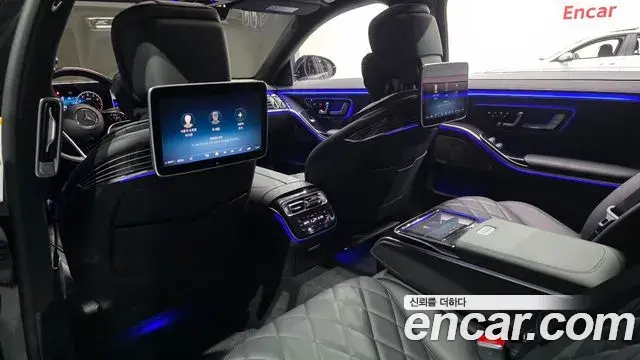 Mercedes-Benz S-Class 2023 — Photo 4/20