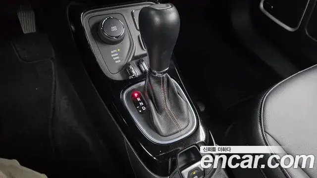 Jeep Compass 2019 — Фото 9/20